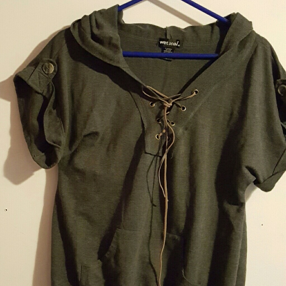 Hooded Tee